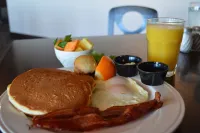 Bear River Casino Resort - breakfast