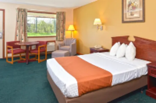 Americas Best Value Inn Plattsburgh