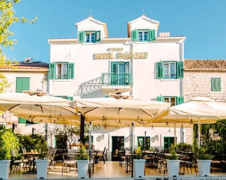 Heritage Hotel Pasike Hoteles en Trogir