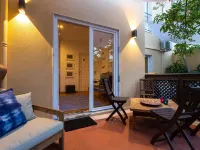 Geronimo Guest House Belém Отели рядом с достопримечательностью «Башня Торре-де-Белен»