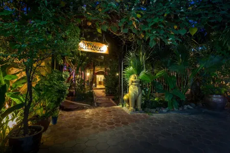 Le Tigre Hotel