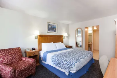 Days Inn by Wyndham Anaheim Near the Park Hotels in Anaheim