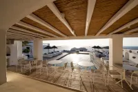 Hotel Tagoo - Pools