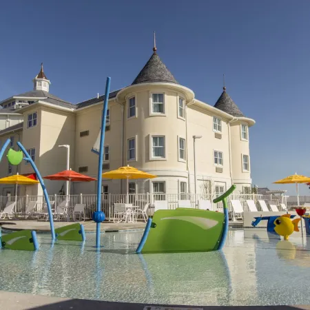 Cedar Point Hotel Breakers