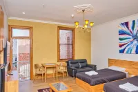 Rialto Suites Fremantle Các khách sạn gần The University of Notre Dame Australia