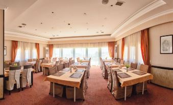 Diplomat Hotel Baku