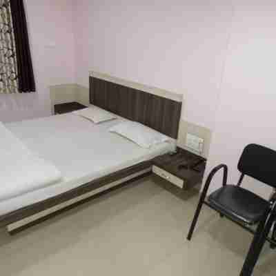 Hotel Amit Plaza Rooms
