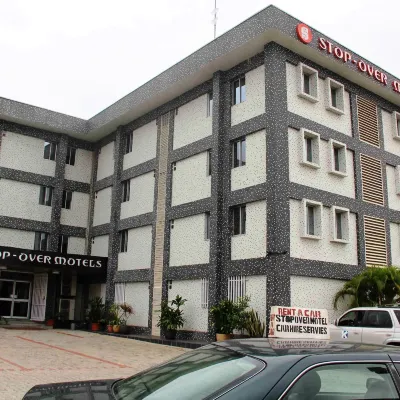 Stop over Motels Hotels near J bloomify Nail | Beauty Spa