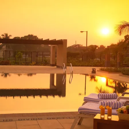 Radisson Blu Dhaka Water Garden