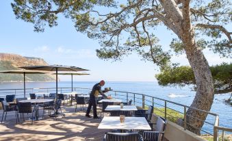 Hôtel les Roches Blanches Cassis