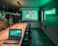 Bratwursthotel فنادق في Heideck