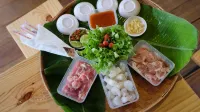 Nok Chan Mee Na