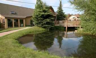 Swan Mountain Resort