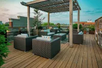 The Guesthouse Hotel - balcon