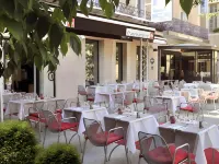 GRAND HOTEL D'ORANGE, BW SIGNATURE COLLECTION BY BEST WESTERN - sarapan