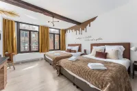 ザ チョコレート スイーツ Square and Statue of Simon Stevin周辺のホテル