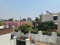 Geetatri Luxury Homestay Hotels in Nakchhdpur