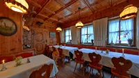 Hotel Gasthof Groß Hotels in Bergkirchen