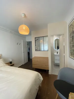 Maison Auguste - Bed and Breakfasts