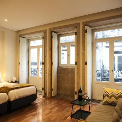 Almarela Apartments Отели рядом с достопримечательностью «Авенида-дос-Альядос»