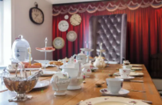 Wonderland House