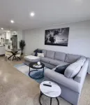 Modern Stylish Apartment Hôtels à : Garbutt