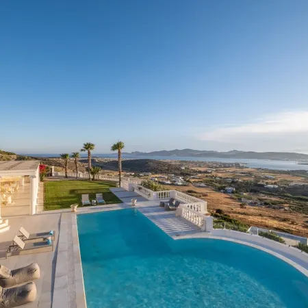Luxury Villa Aethra -island Living Paros-