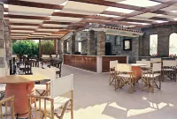 Nicolas Village Club Hotel a Simpolitia