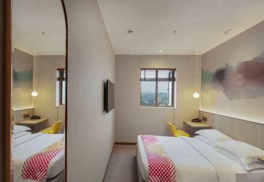 진어 뭄바이 고레가온