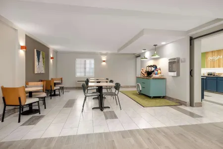 Spark by Hilton Rock Springs Отели рядом с достопримечательностью «Парк Эверс»