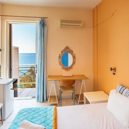 Kavos Bay Seafront Hotel