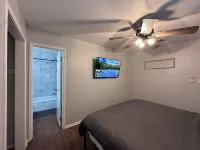 Piney Woods 7 - King Bed