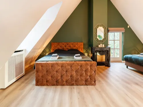 بيوتيفول فيلا إن درونين وذ برايفت هيتد بول فنادق في Drunen