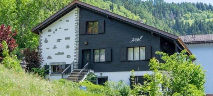 Alpine Chalet in Fieschertal Hotels in Goms