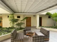 Hotel Marjorie `Y`