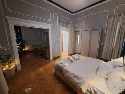 Downtown Family Suites