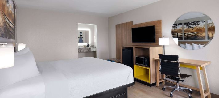 Days Inn by Wyndham Montgomery I-85 Hoteles en Montgomery