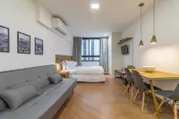360 Rio Santos Dummont - Homestays