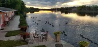 The Water's Edge Inn Hotels in Campbellford