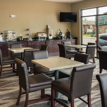 Cobblestone Inn and Suites - Ashland