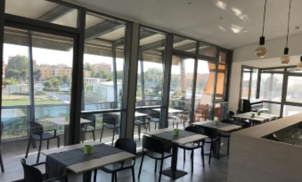 Erasmus Hotel - Housity