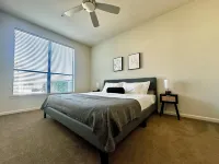 Stylish stay at the Domain Microelectronics Research Center Department of Electrical and Computer Engineering周辺のホテル