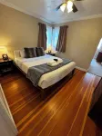 Cozy, Convenient Holladay Bungalow w/ Amenities