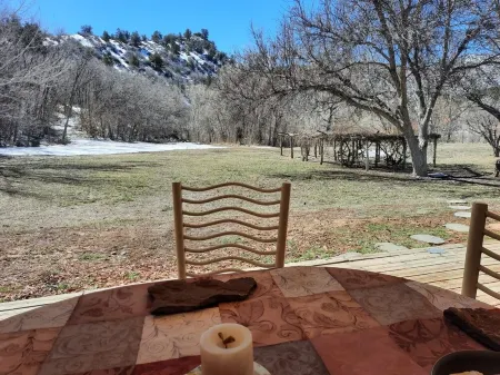 Vacation home between Zion and Bryce Отели в г. Глендейл