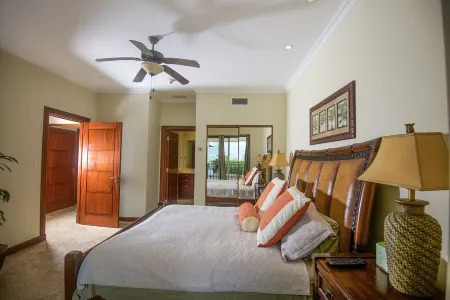 Luxury 3 Bedroom/3.5 Bath Condo overlooking Jaco Beach.
