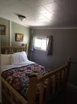 Great Cozy Cabin, in Lake Community, Private Beach,State land,Trails,Fishing,Orv