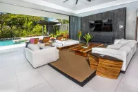 Magnificent Brand New Villa - Casa Nueva Vida