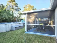 Beautiful 3 BR Home|Saltwater Pool|Fenced Yard|8 Min to Weeki Wachee River Hotels in Spring Hill