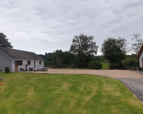 Traditional Irish cottage with views of Slieve Patrick Hotels in Downpatrick