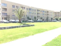 Cozy Beach Front with Rooftop